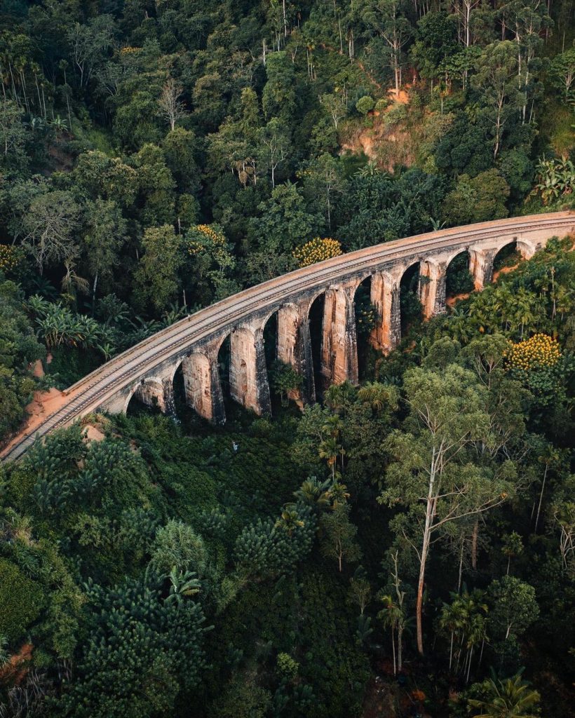 Nine Arches Bridge, Sri Lanka